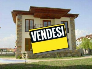 Vendere casa senza agenzia per immobili e abitazioni