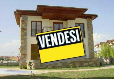 Vendere casa senza agenzia per immobili e abitazioni